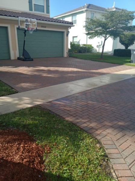 Residential Pressure Washing in Pompano Beach, FL (1)