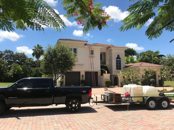 Pressure Washing Service in Boynton Beach, FL (1)